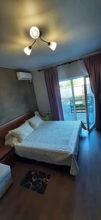 Коттедж Частный Дом — Кучугуры