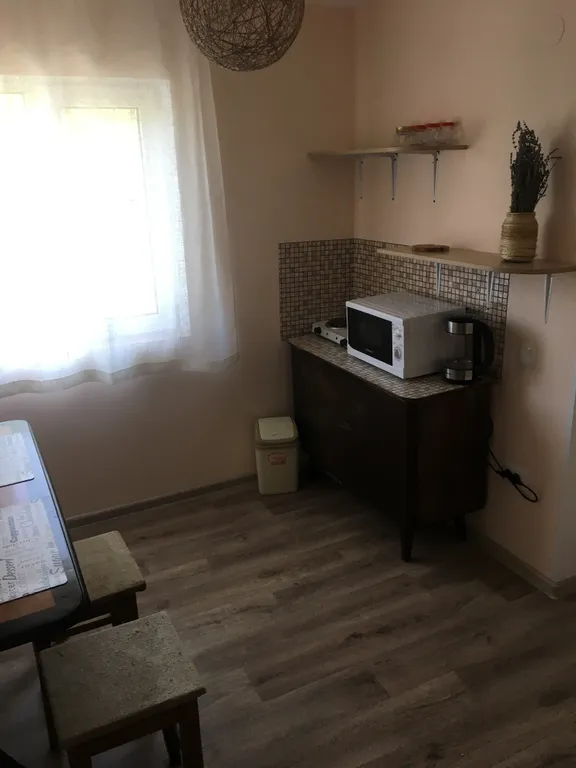 Дом с бассейном и баней рядом с лучшим песчаным пляжем в Орловке