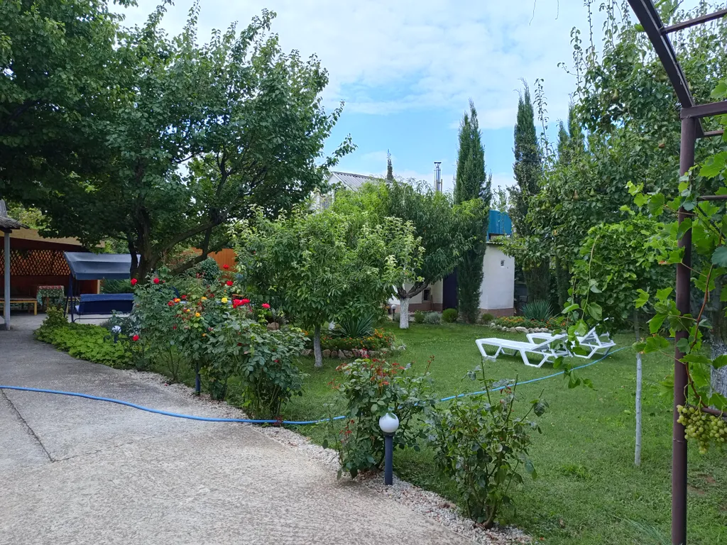 Уютный дом для летнего отдыха