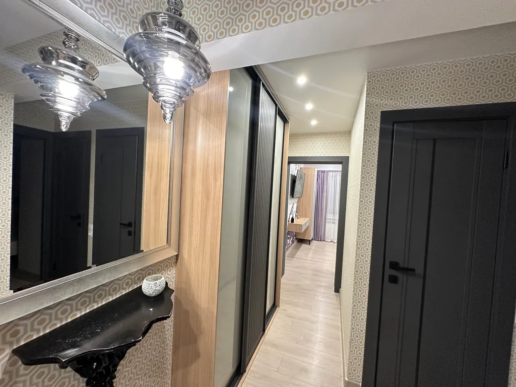 Большая 2-комнатная квартира для вашего проживания и отдыха