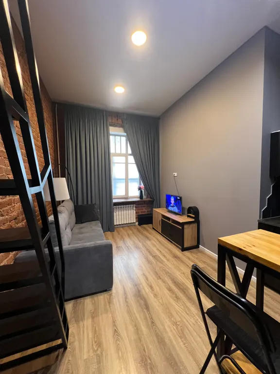 Просторная студия в стиле Loft
