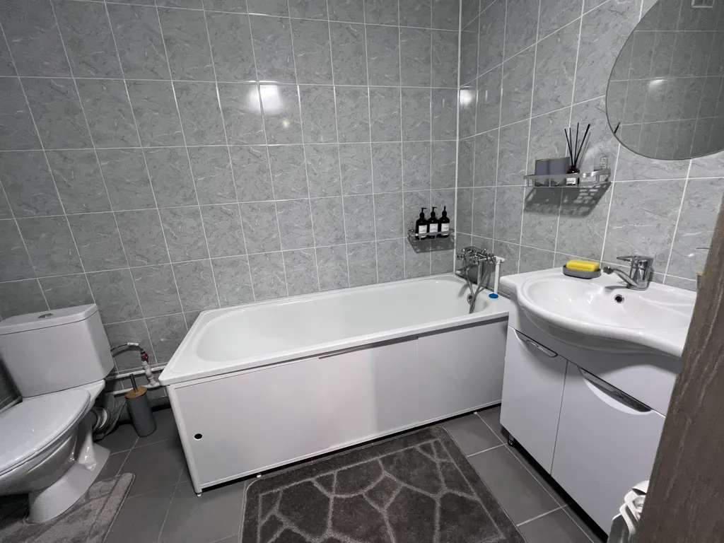 Уютная квартира в новостройке, центре города