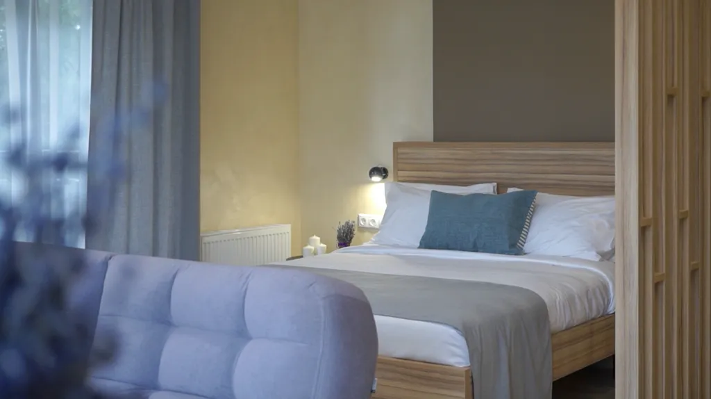 Апартамент с видом на бассейн