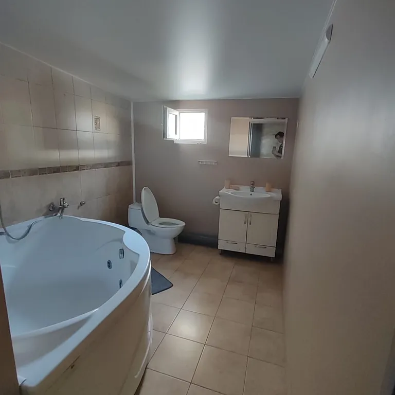 Дом возле термалок