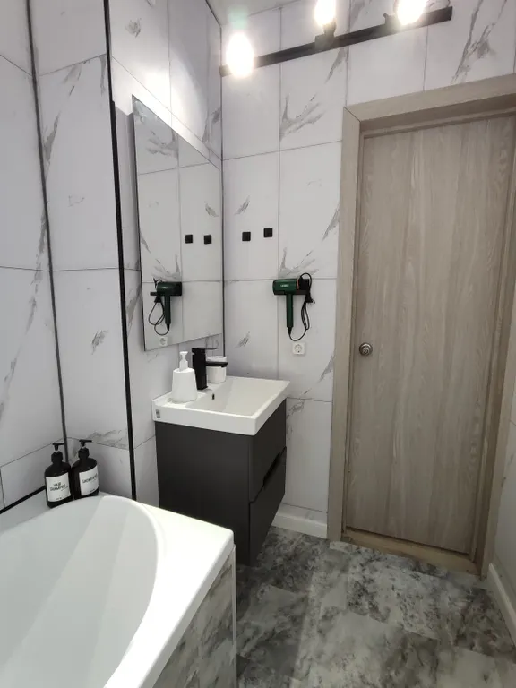 Студия-сапфир с видом на город Курчатовский район