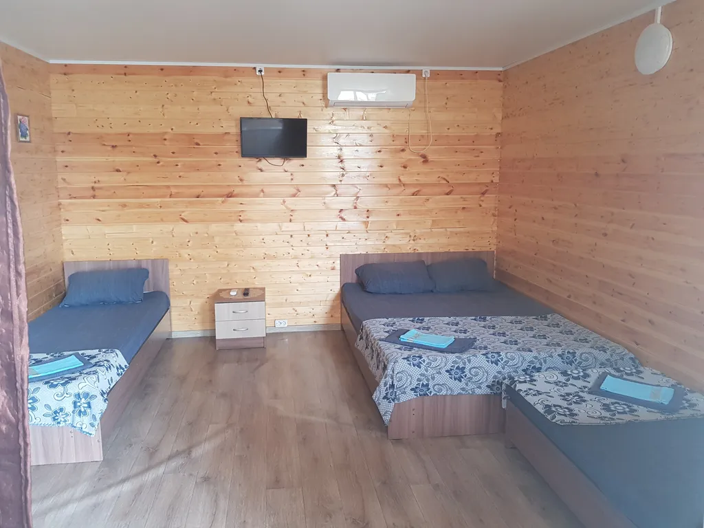 Квартира Комната — аренда посуточно в Голубицкая