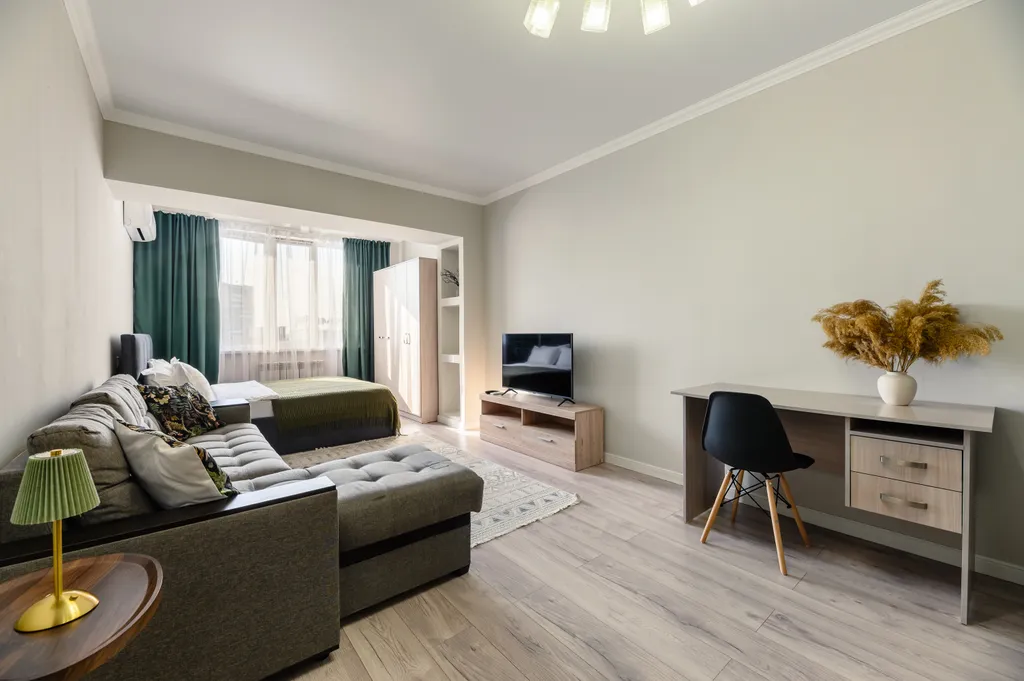 Квартира Изумрудная студия в Молодежке — Алматы