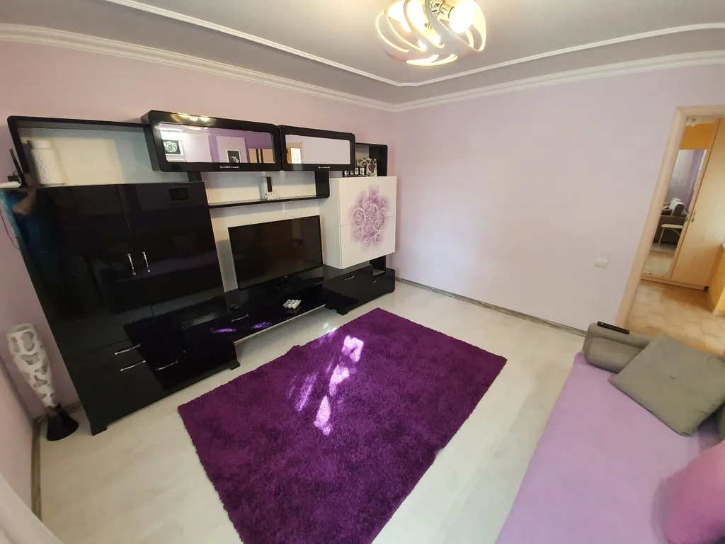 Дом со своим большим двором