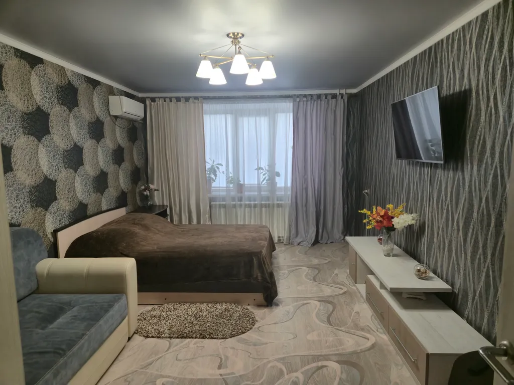 Уютная квартира рядом с трассой М4 — аренда посуточно в Каменск-Шахтинский