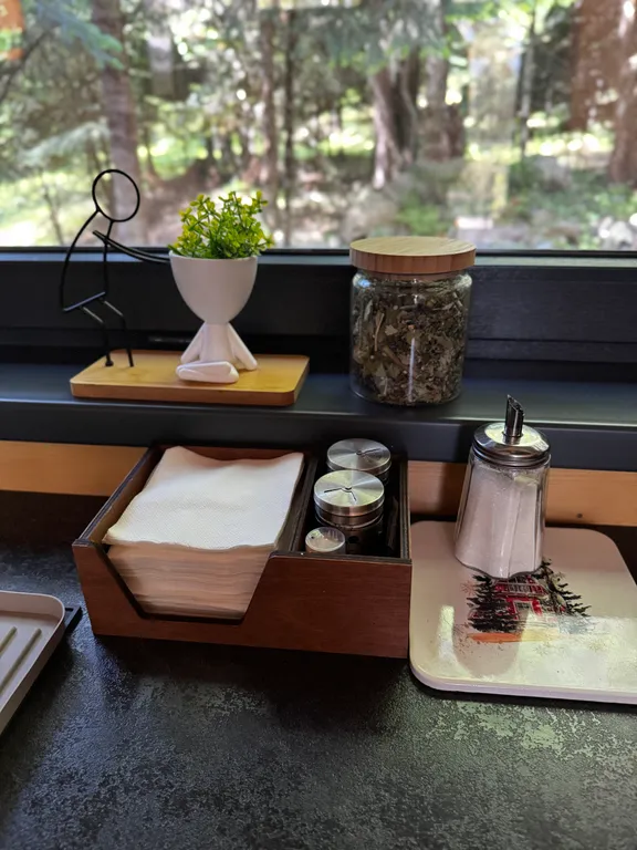 База отдыха в лесу с видом на горы ПроЛес