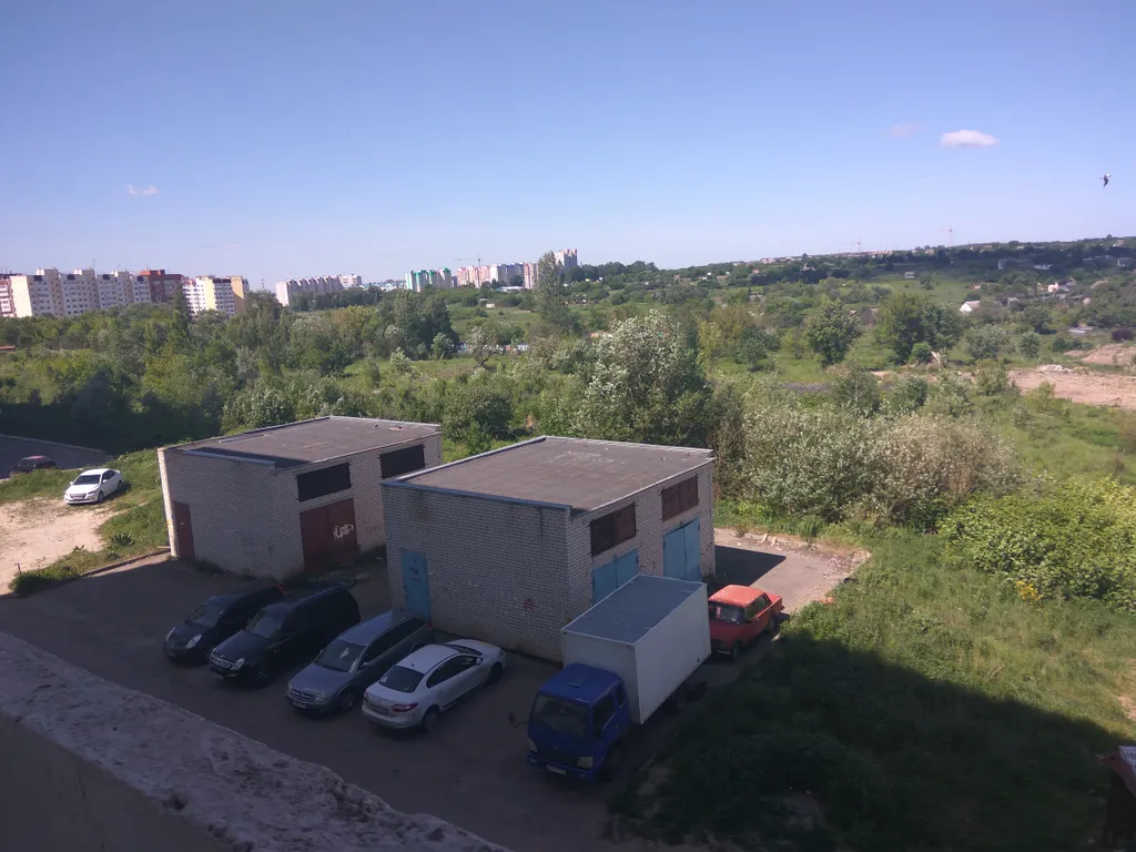 Просторная квартира рядом с Дворцом Единоборств и Аэропарком