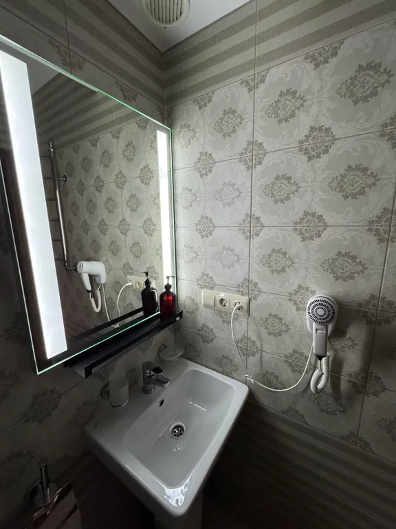 Квартира Квартира 4-х местный апартамент в центре — Сочи