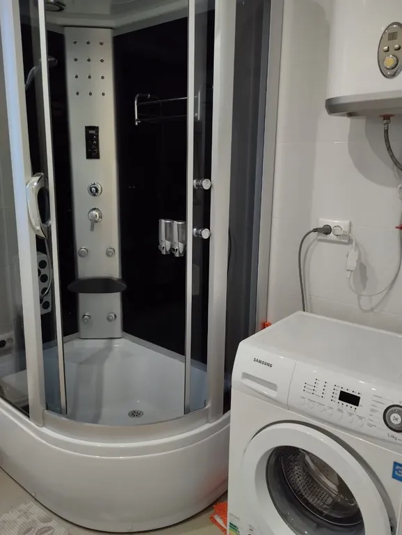 Коттедж Отдельный этаж в частном доме — Анапа