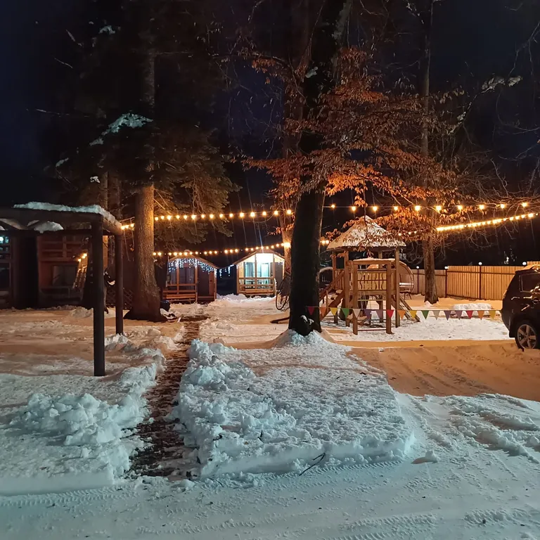 Коттедж Уютный коттедж с видом на горыSnow White Arkhyz — Архыз