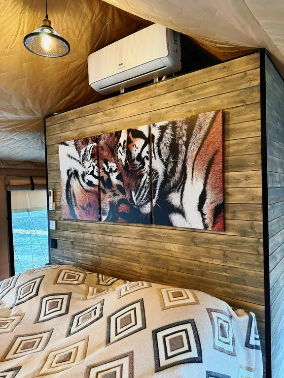 Домик-шатер