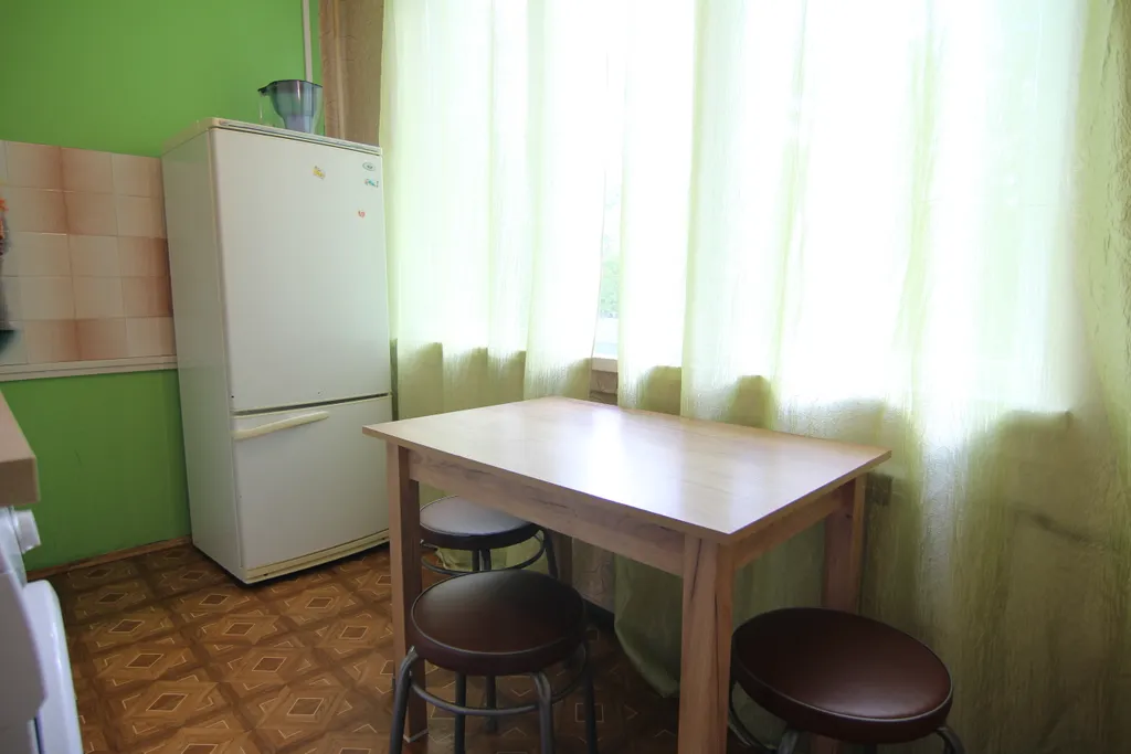 2-комнатная квартира стандарт рядом с центром