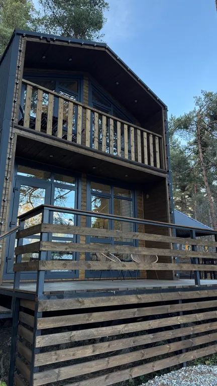 Коттедж на 6-7 человек с частной территорией и джакузи Aspen Bloom