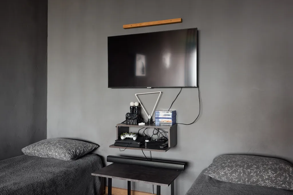 9-местные апартаменты с РSP4/3 c игpами, неонoвой подcветкой