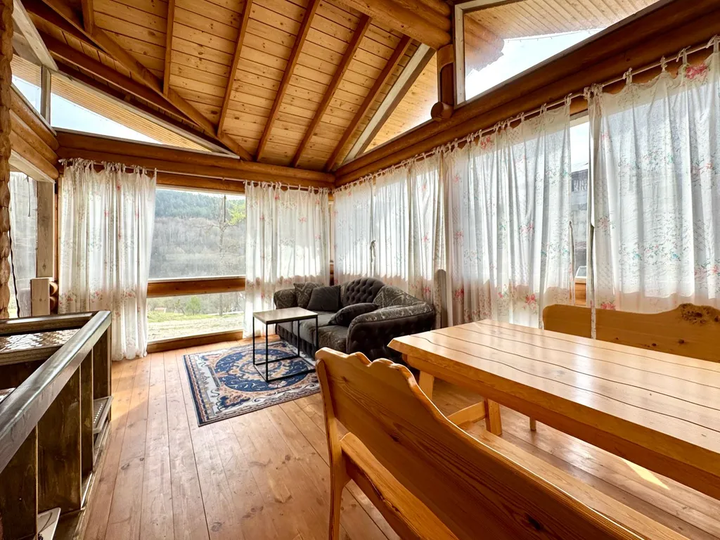 Домик с баней Азазель в лесу