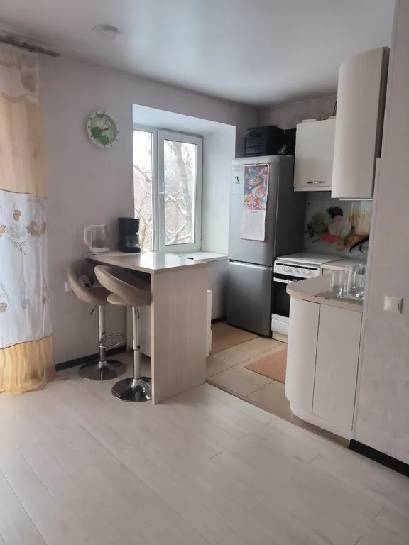 Уютная двухкомнатная квартира с видом на бульвар