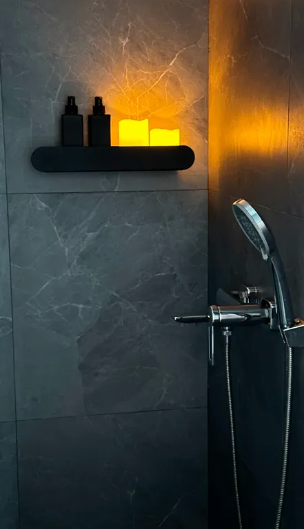 Барнхаус с бассейном и видом на реку