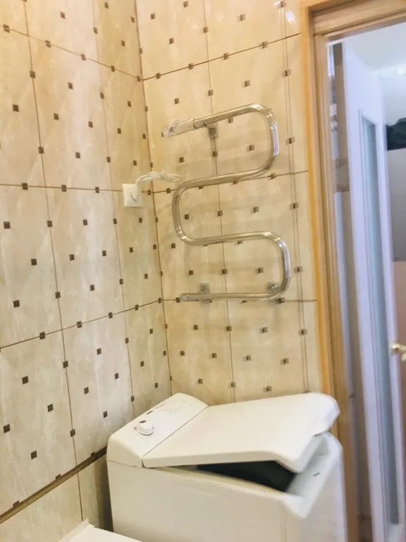 Просторная студия с дизайнерские ремонтом