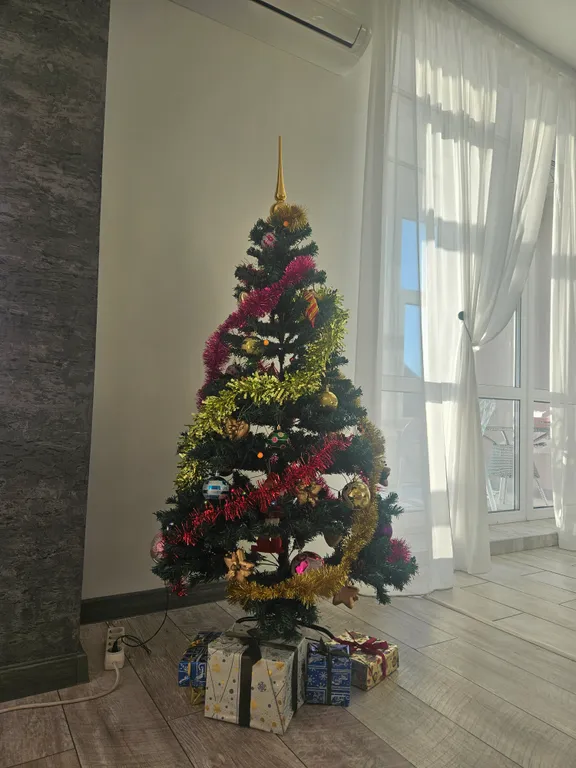 Квартира Стильная квартира с видом на бухту Золотой Рог в центре с парковкой — Владивосток
