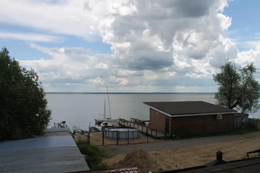 Дом №3 с видом на озеро Неро