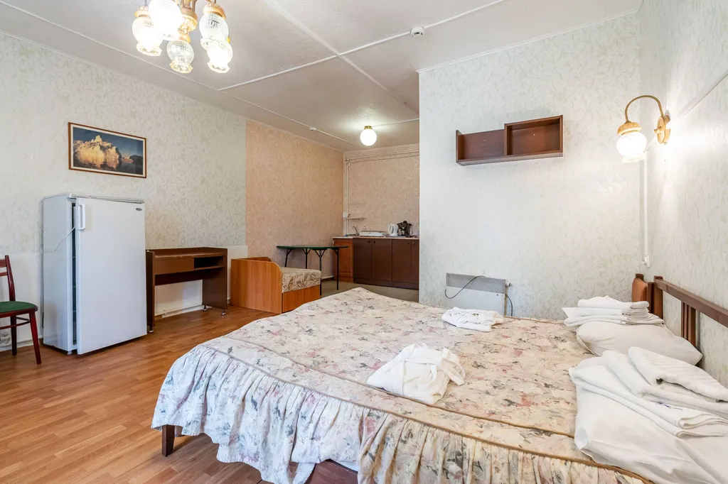 Коттедж 1-комнатный Дом — Луга