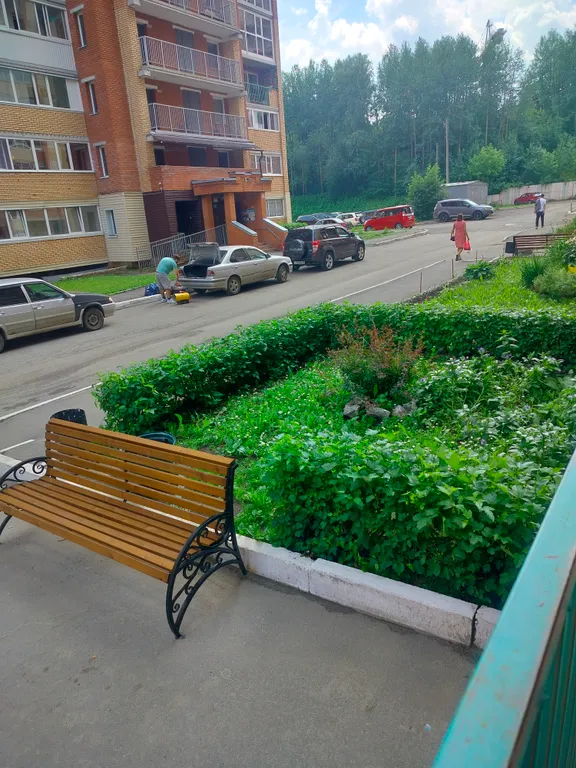 Отличная евродвушка в новом доме с двумя диванами