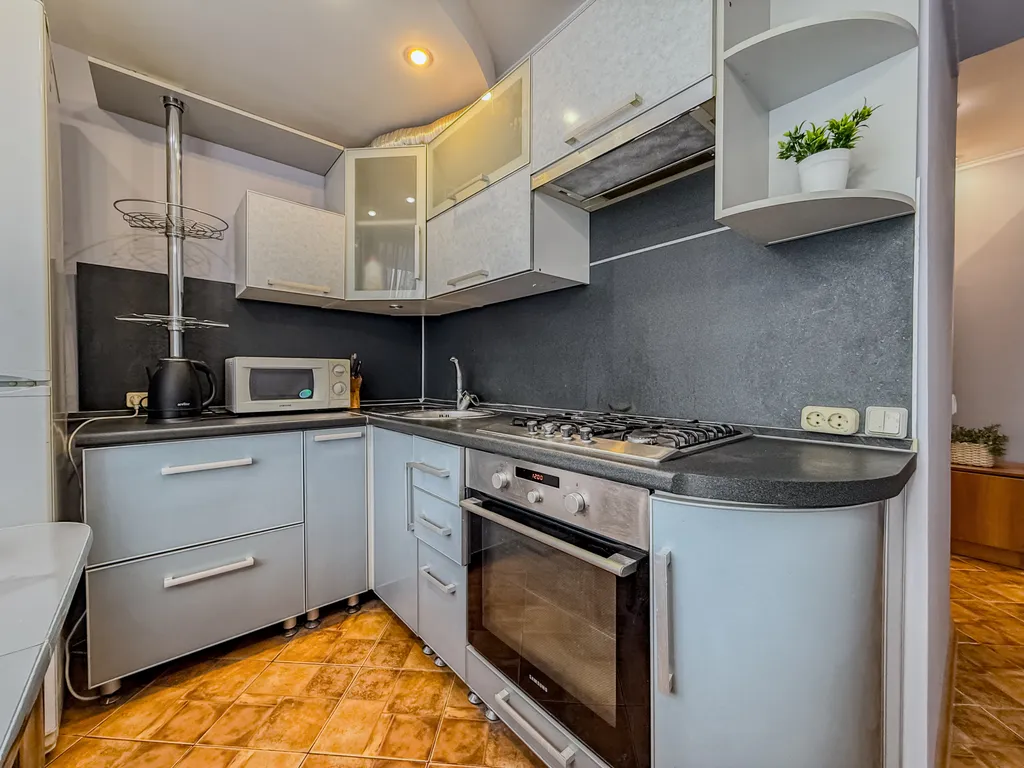 Трешка в первом микрорайоне