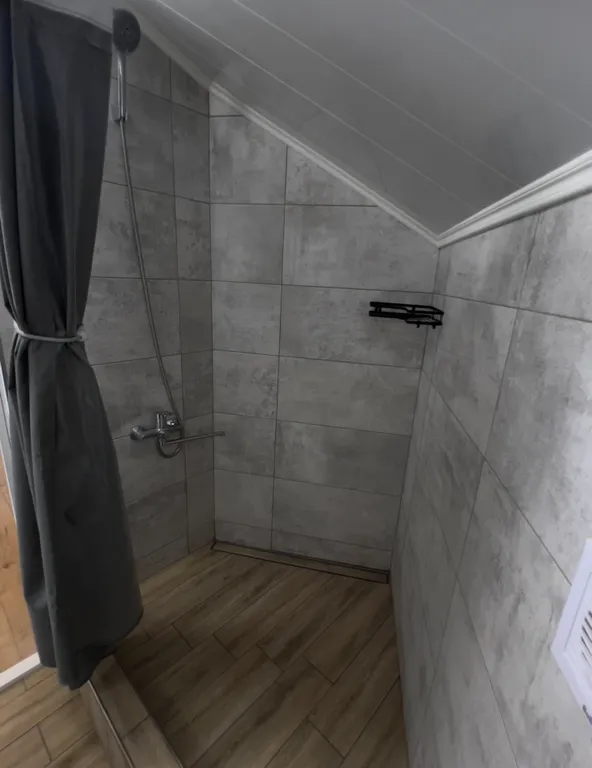 Двухместный улучшенный номер с двумя отдельными кроватями