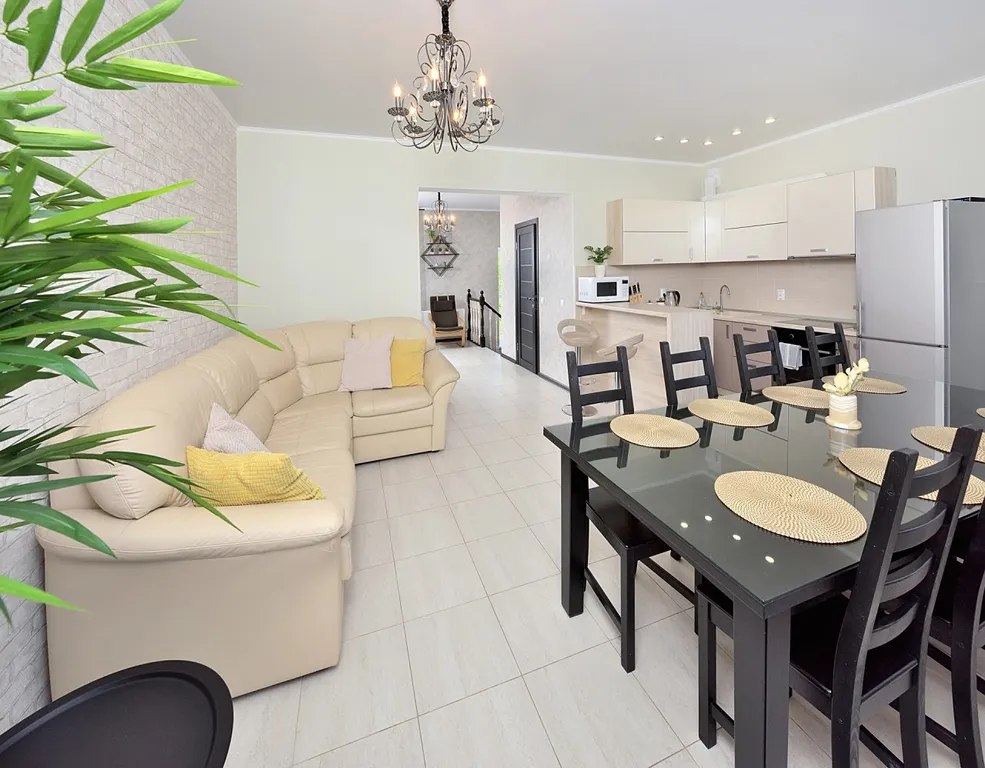 Таунхаус на озере Банном