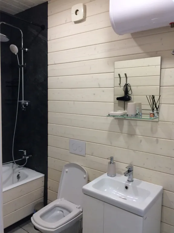 Коттедж Дом, чан, баня возле Сорочан, горнолыжка — Капорки