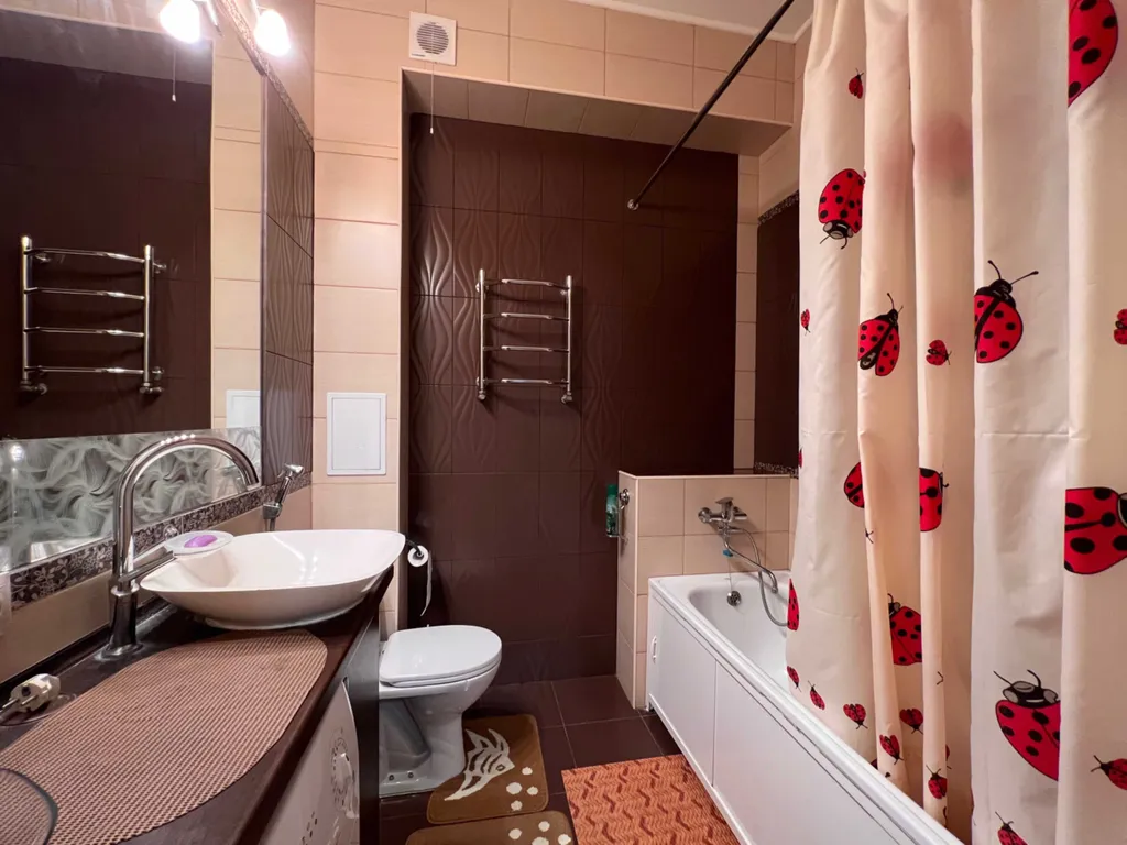 Дом между морем и озером