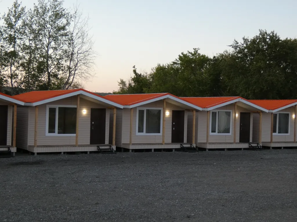 Уютный четырёхместный Домик с отдельными кроватями