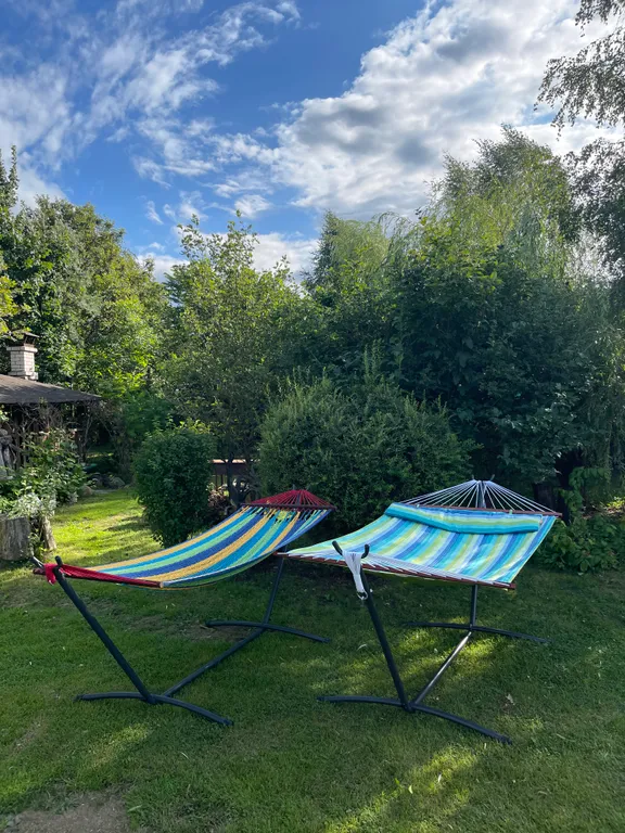 Уютный деревенский домик с русской баней возле берега озера