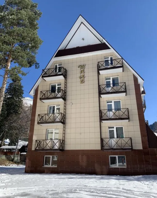 Уютный номер в сердце Домбая