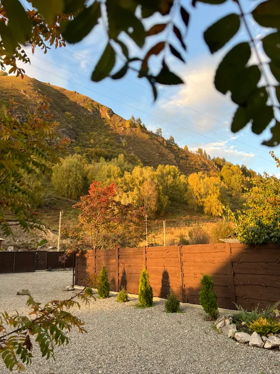 Трёхкомнатный дом с видом на гору