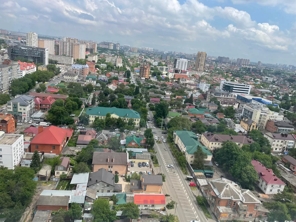 Квартира Светлая и уютная квартира в центре Краснодара — Краснодар