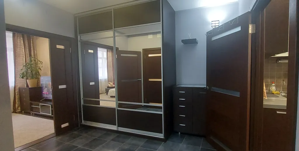 Уютная 1 - комнатная квартира в центре города