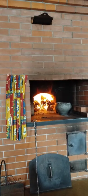 Уютный деревянный дом с мансардой и русской печкой