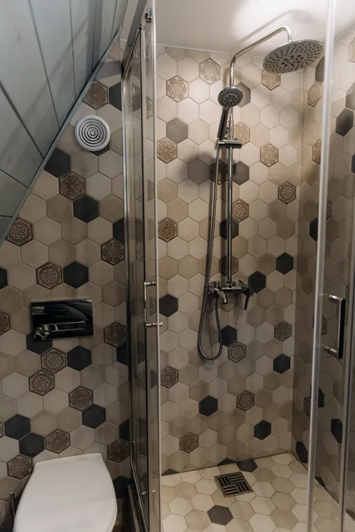 Уютный домик Синий A-Frame с террасой