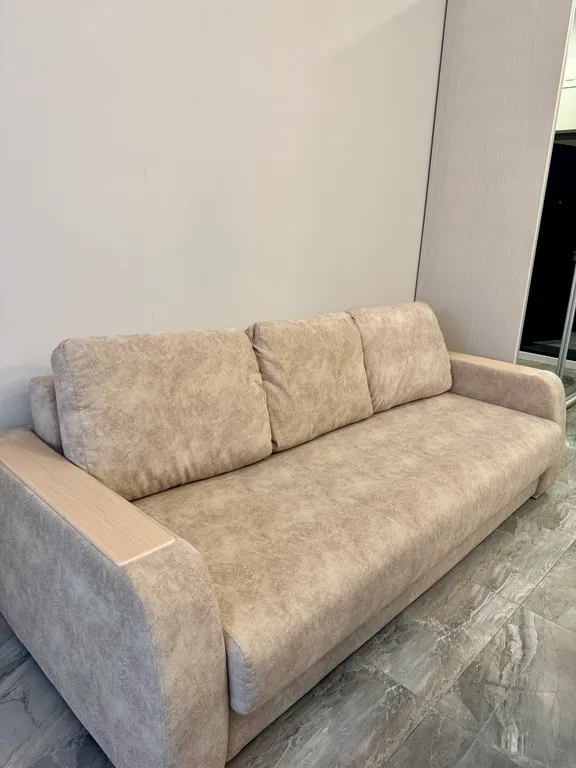 Просторная студия напротив Горки города