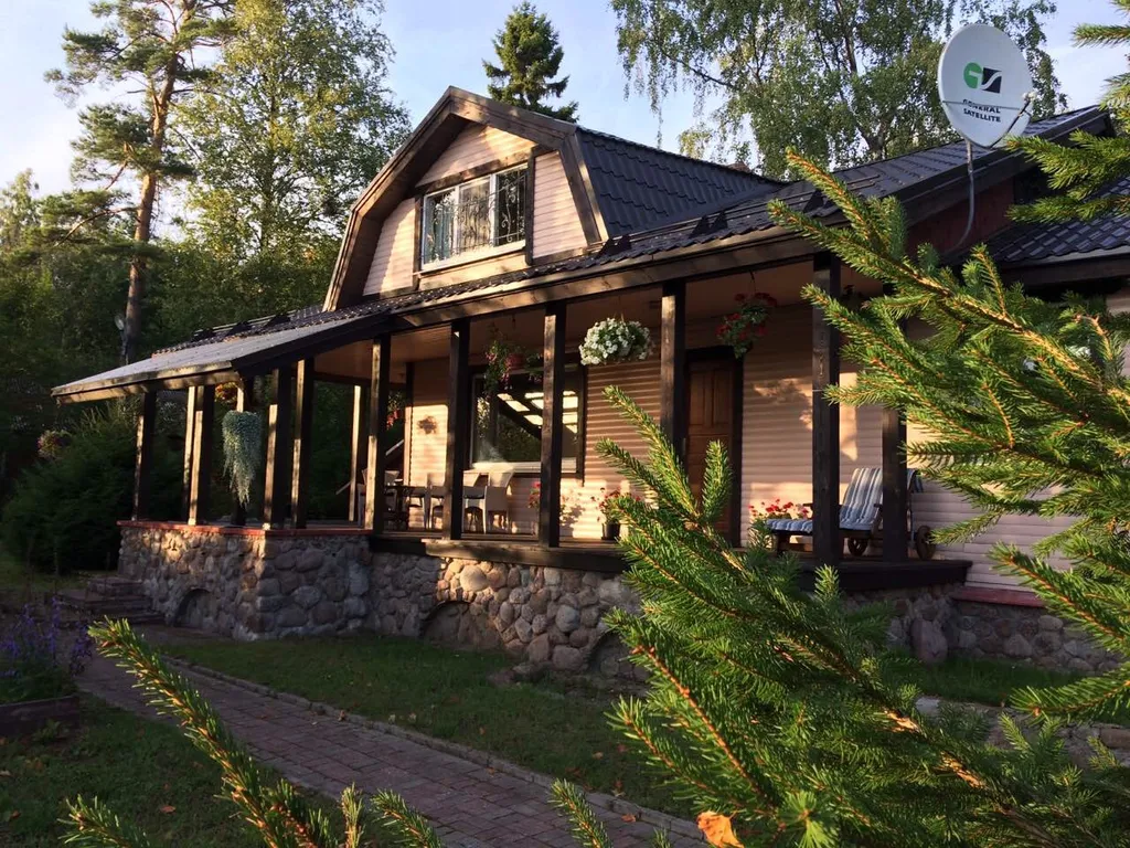 Коттедж Дом с пляжем и баней для посуточного проживания — Приморск