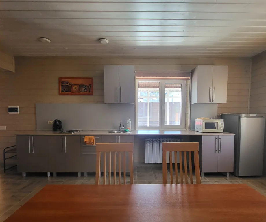 Дом на берегу Банного