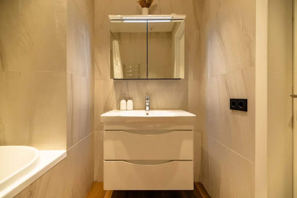 Квартира АПАРТАМЕНТЫ ТРЕХКОМНАТНЫЕ 'ФЭМИЛИ ОНЛИ ФЛЭТПОРТ', для 6 гостей — Москва