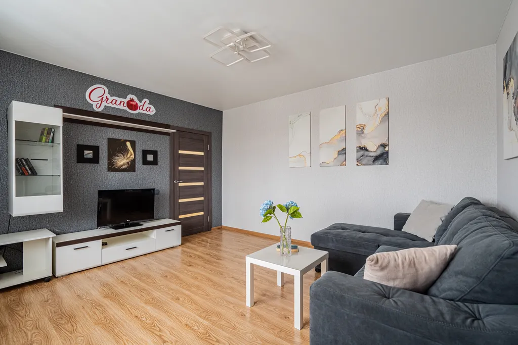 Современная двухкомнатная квартира в микрорайоне ГГМ напротив ТЦ Лента