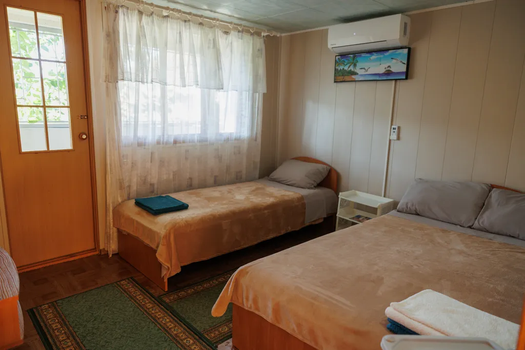 Квартира отдельная комната — аренда посуточно в Орджоникидзе