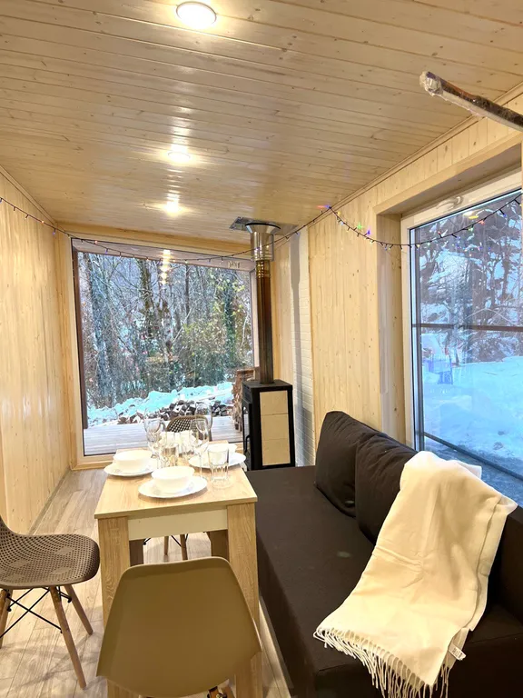 Коттедж Домик с камином у ручья — аренда посуточно в Красная Поляна